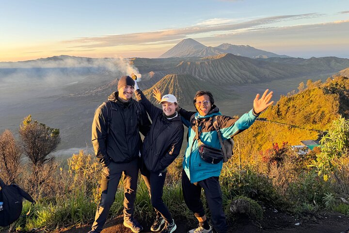 For the traveller who wants ancient highlands, not a marathon east: Dieng